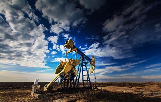 День работников нефтяной, газовой и топливной промышленности