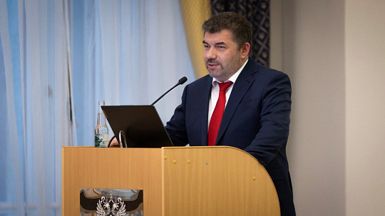 Руководитель Роснедр Олег Казанов провел выездные совещания с коллективами Института Карпинского и ВНИИОкеангеологии